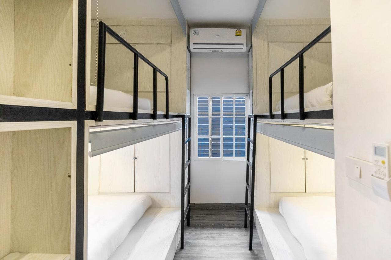 S7 Hostel Bangkok Ngoại thất bức ảnh